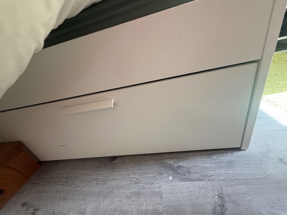 Cama de casal e colchão