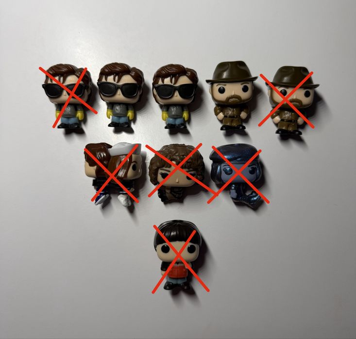 фигурки kinder joy очень странные дела