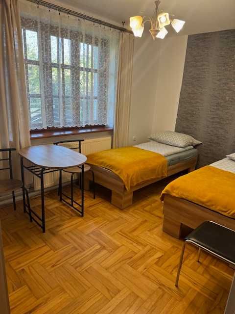 Bochnia,nocleg,noclegi,Kwatera,kwatery pracownicze, agencje, dom