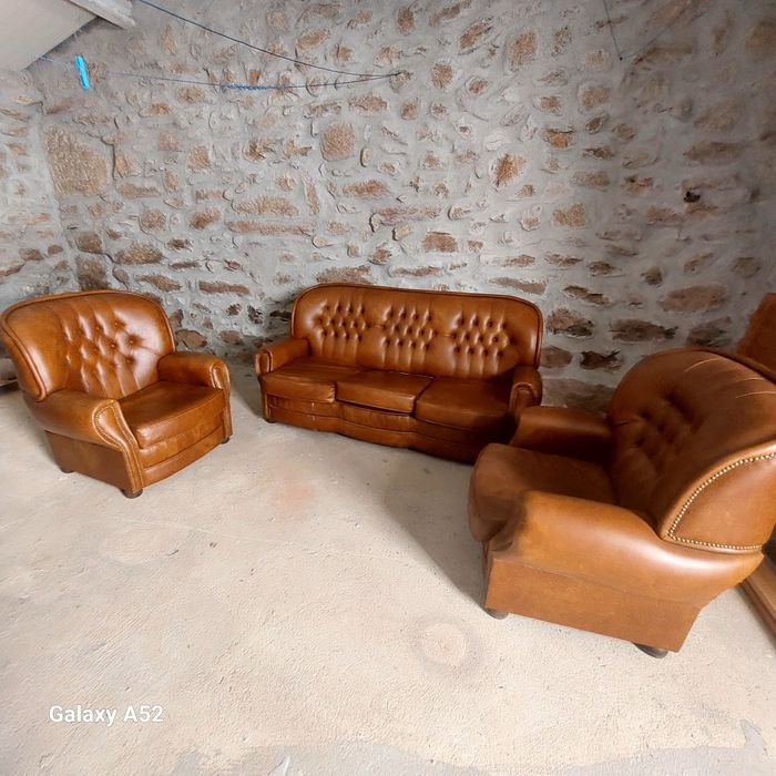 1 sofás e 2 poltronas