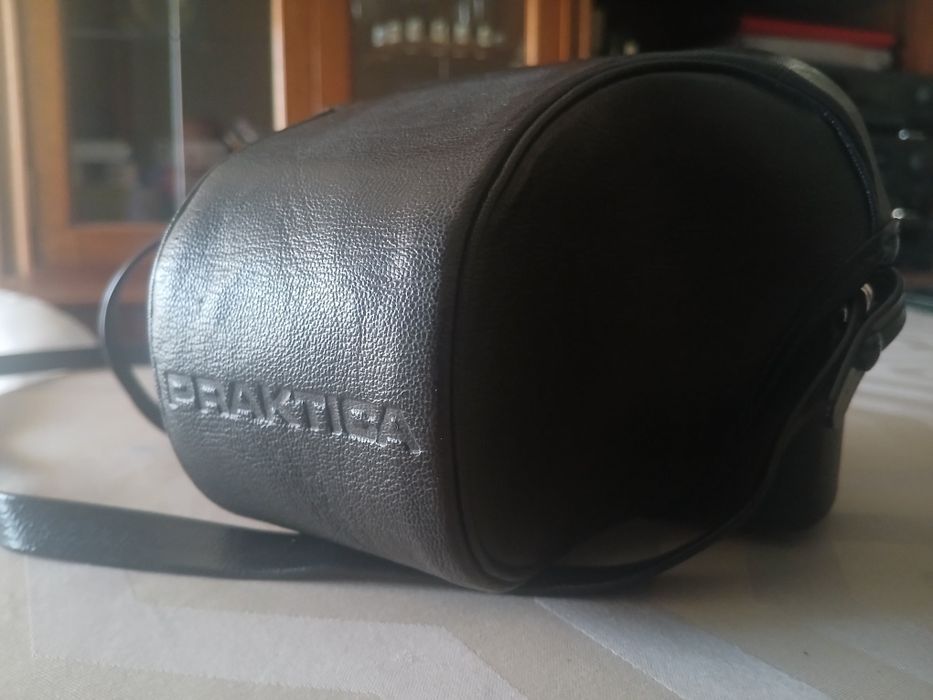 Máquina fotográfica Jenaflex Prakticar