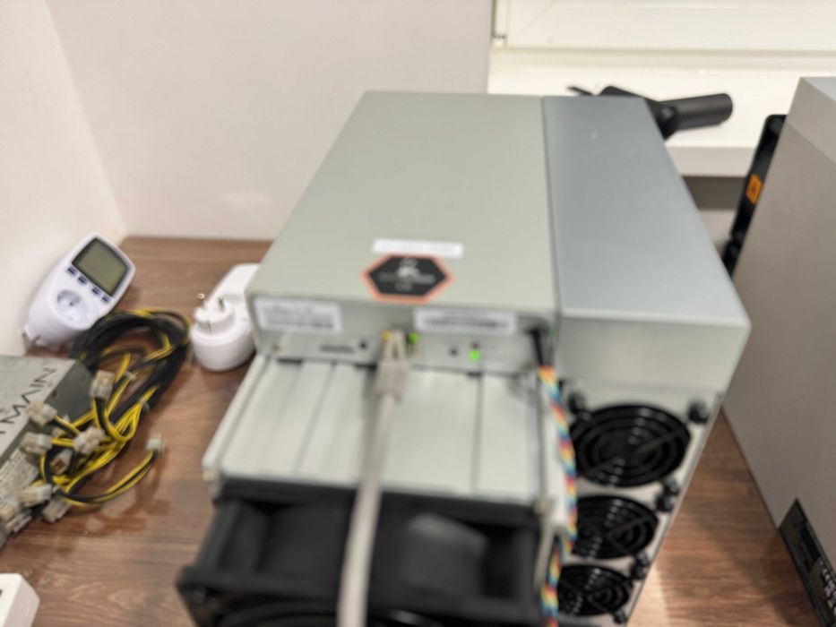 NEW Майнер! Asic Bitmain Antminer L9 16 Gh плата BB18 miner + Гарантія