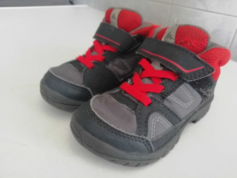 Botas criança Quechua 24