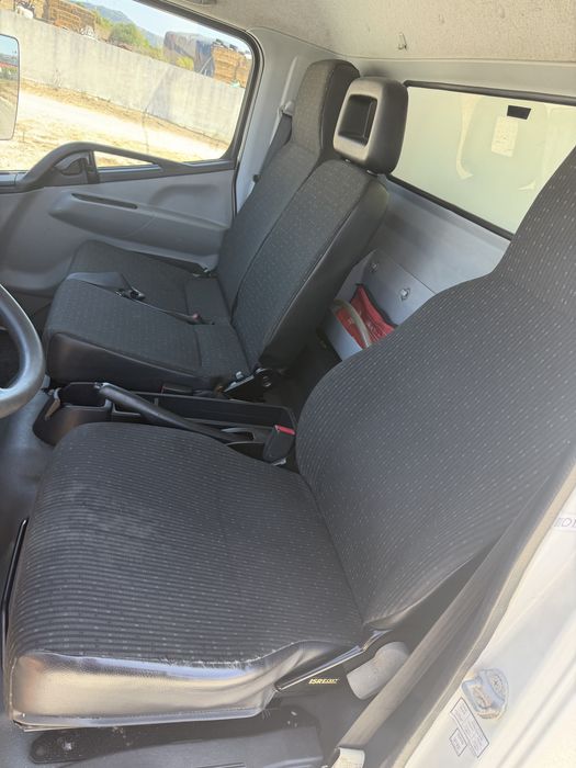 Mitsubishi canter fuso 3c13 com plataforma
