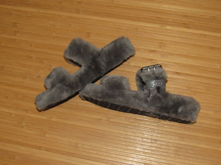 Шльопанці UGG Fuzz Yeah Slippers; EUR-38; ус-ка: 24см