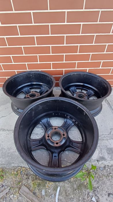 Продам легкосплавні диски R16 4/100 - 3 шт.  800 грн./шт.Договірна.