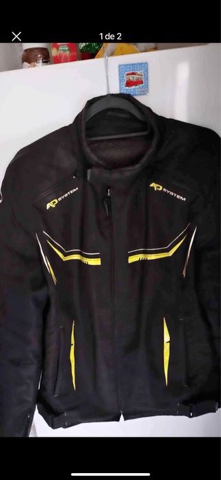 Casaco mora tamanho M com proteções