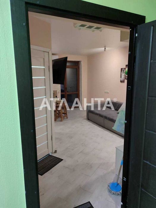 Центр. Улица Приморская. Новый дом. Ремонт, мебель !