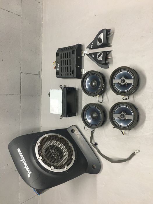 Outlander XL Магнитола Акустика Rockford Fosgate Оутлендер ХЛ