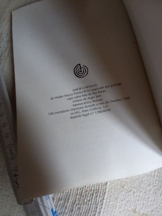 Poesia portuguesa primeiras edições três livros por dez euros