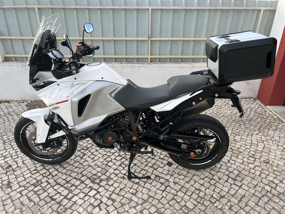 KTM 1290 Super Adventure T