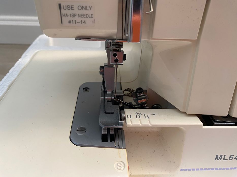 Оверлок Family ML645D
