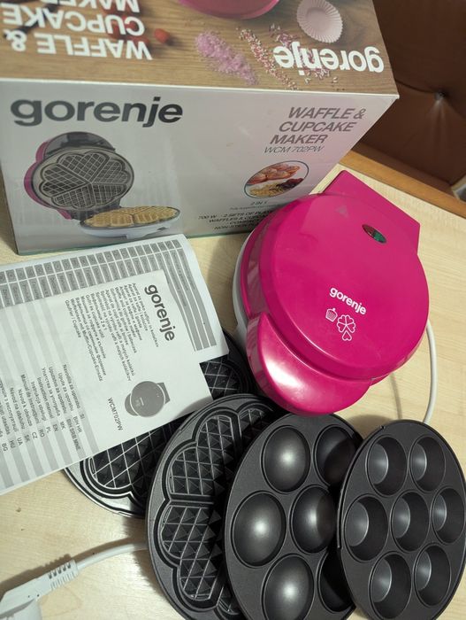 Вафельниця GORENJE WCM702 PW