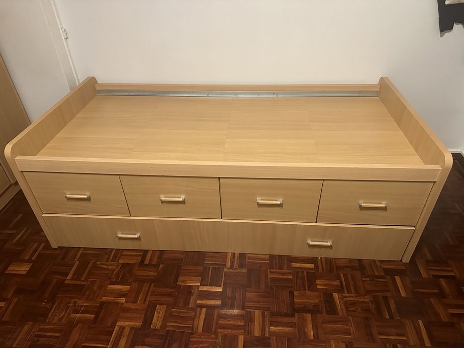 Cama Individual de Faia