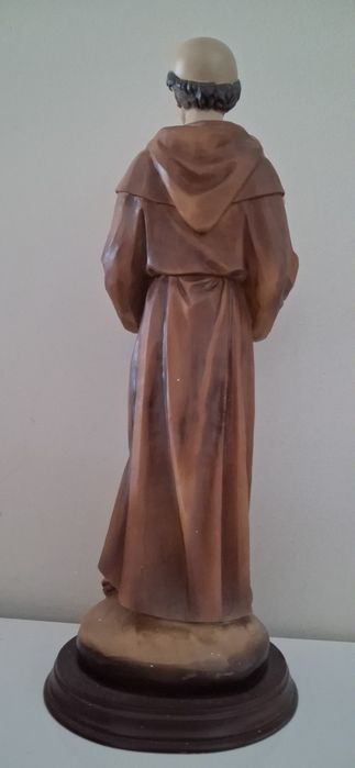 Estátua de Santo António