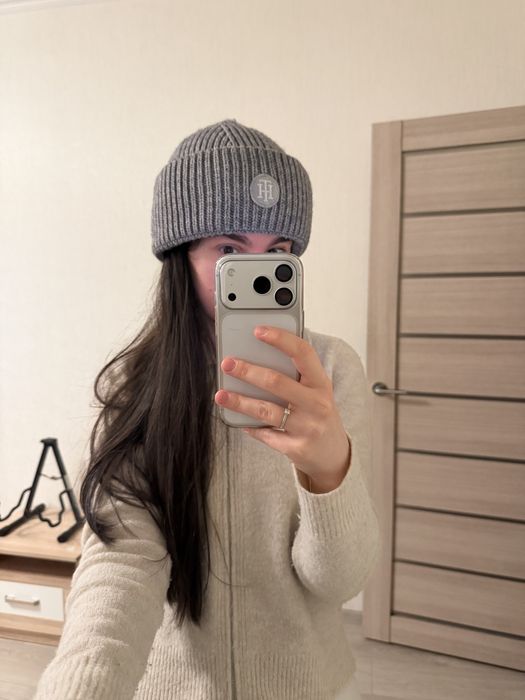 Сіра Шапка Tommy Hilfiger