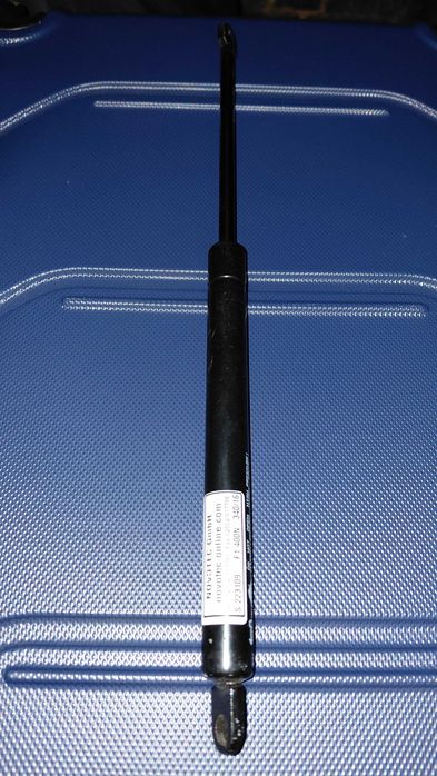 Sprzedam części -siłowniki gazowe