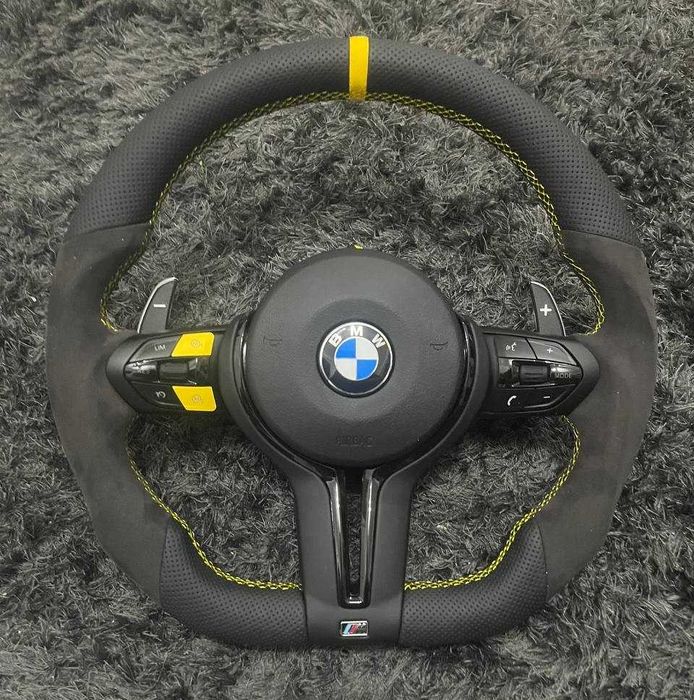 Volantes BMW M Performance - Serie F (Couro Perfurado + Alcântara)