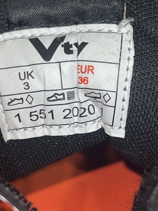 Нові хайтопи / кросівки Vty (Польща),  36  р