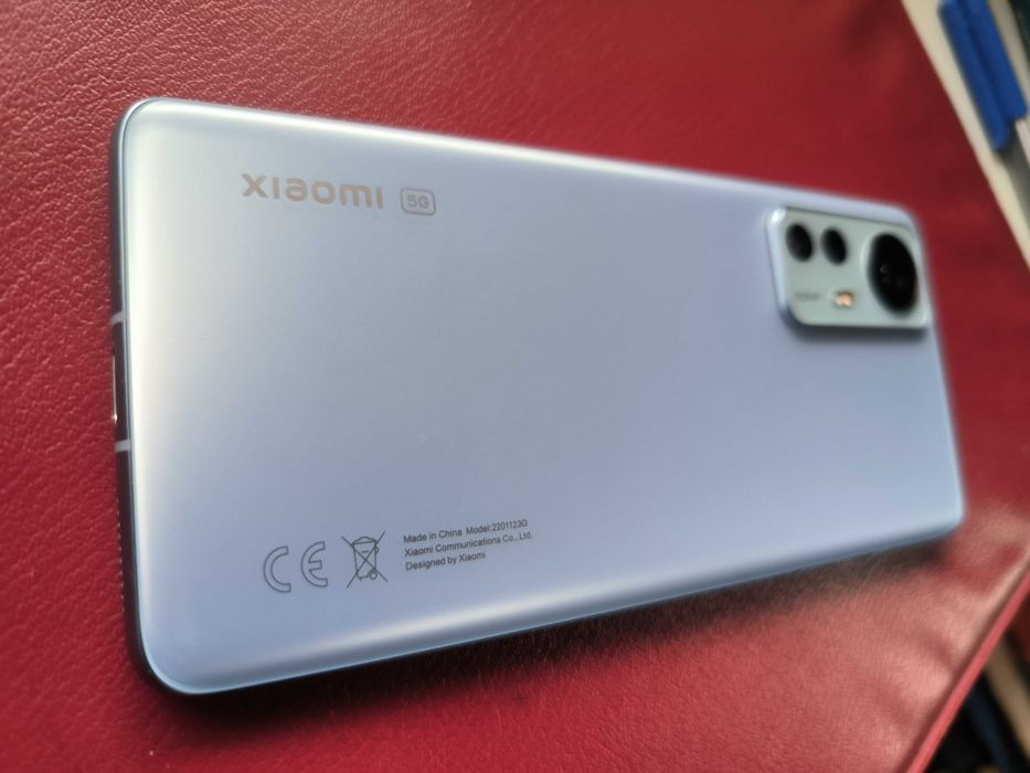 Xiaomi 12 8/256Gb