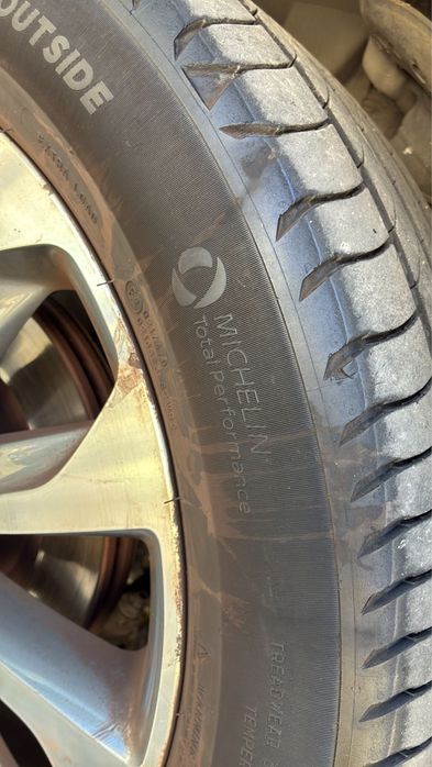 Nissan Qashqai -  Versão Tekna Premium - 123 mil km (2012) - veiculo nacional