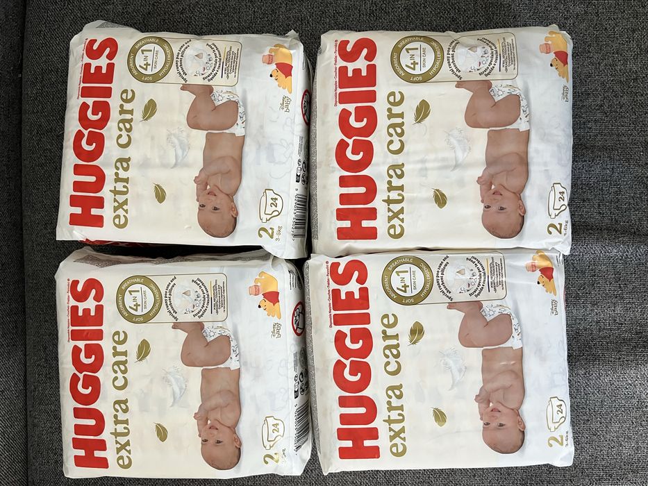 Підгузники HUGGIES