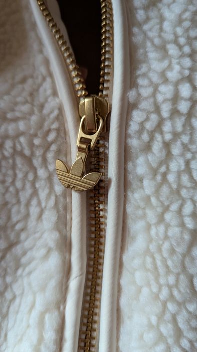 Жіноча шерпа Adidas ( S )