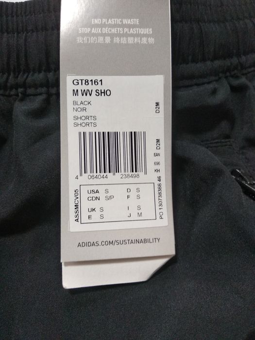 Шорты Adidas S новые