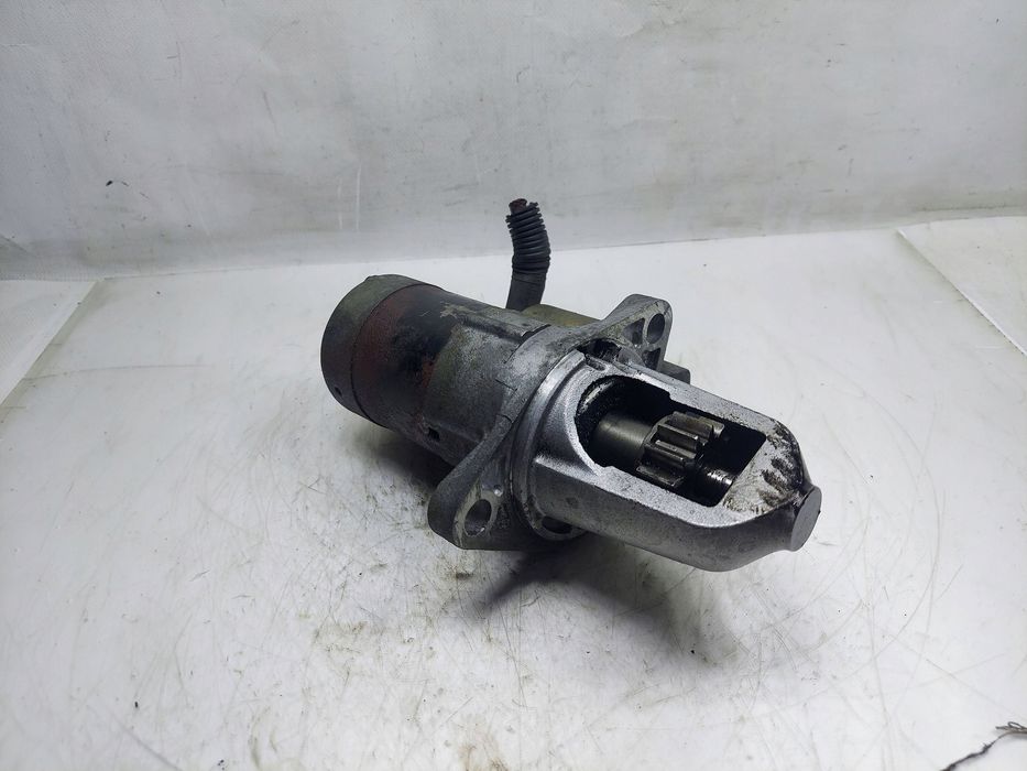 Rozrusznik 233008H500 Nissan Primera P12 X-Trail T30 2.0B