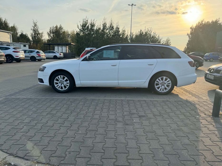 Audi A6 Avant