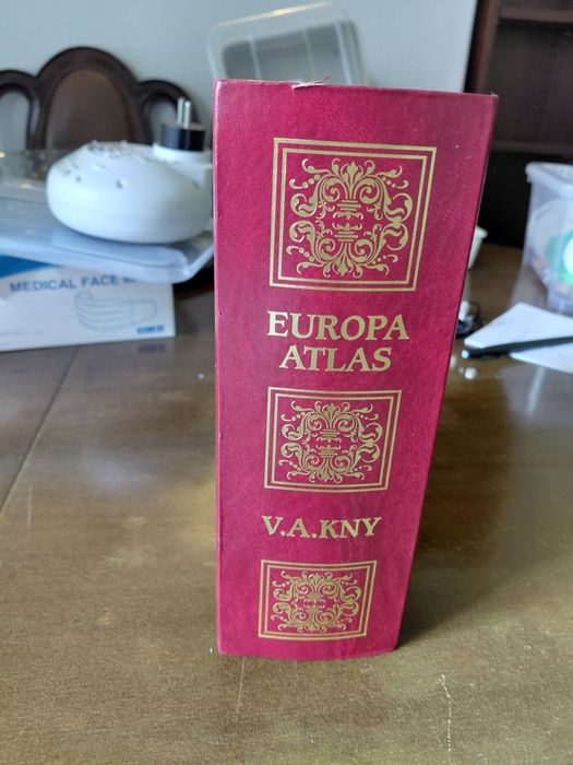 Livro cofre com chave