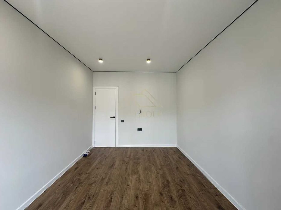 Продаж таунхауса з РЕМОНТОМ в гарній локації біля ЖК Калинова Слобода