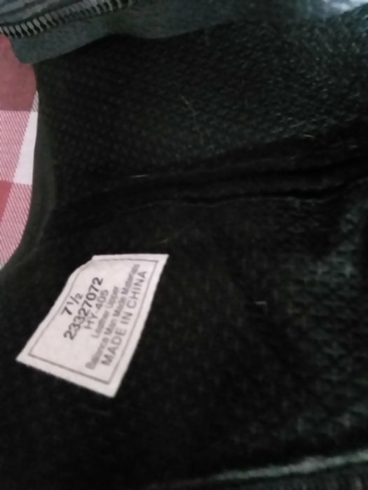 Skórzane buty DKNY