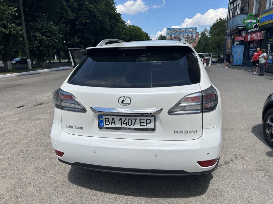 Лексус RX350 2011 рік випуску