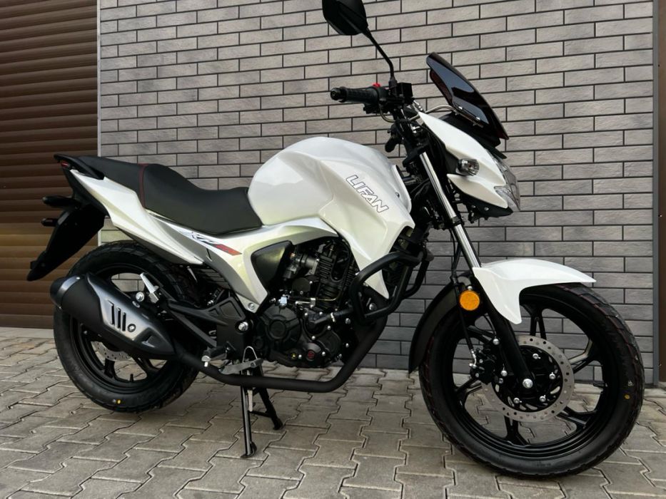 Мотоцикл 2025 Lifan kp200