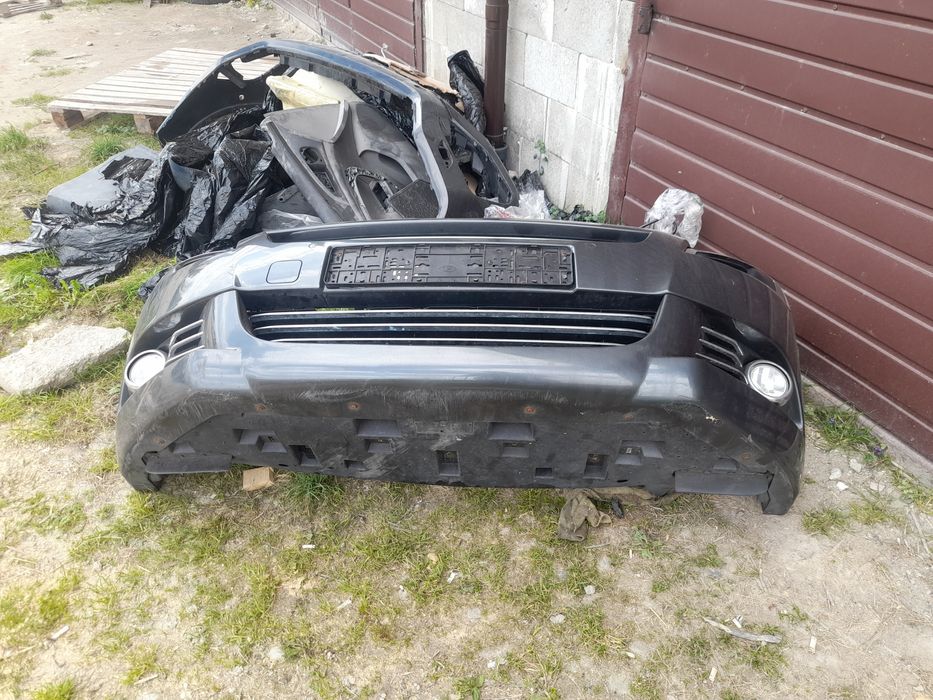 Бампер Peugeot 5008