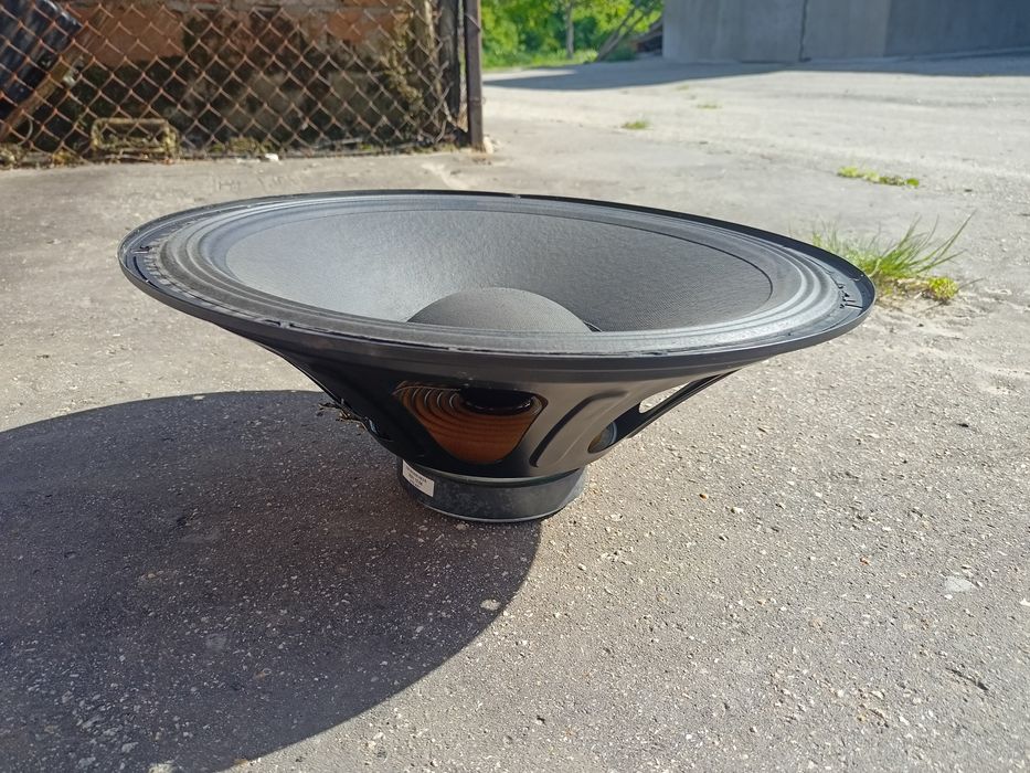 Głośnik estradowy niskotonowy woofer 38cm 100w 8 ohm + maskownica
