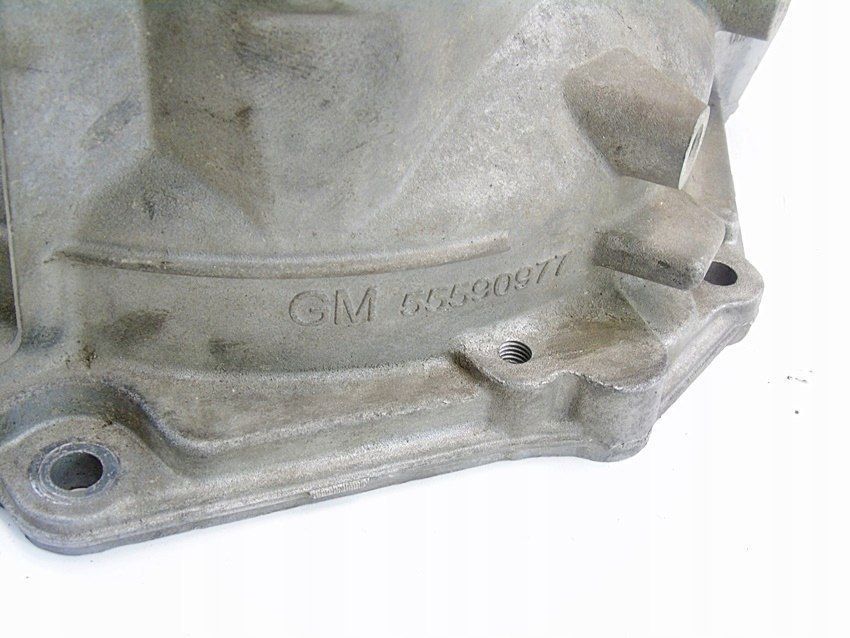 Obudowa Skrzyni Biegów M320Le2 Astra K 55590977