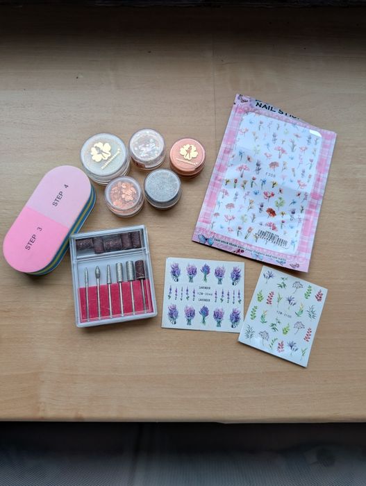 Frezarka do manicure JD500 wraz z frezami ceramicznymi + gratisy
