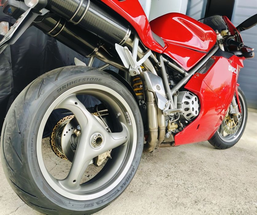 Ducati 748 biposto