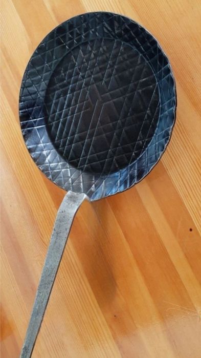 Patelnia kuta 24 cm
