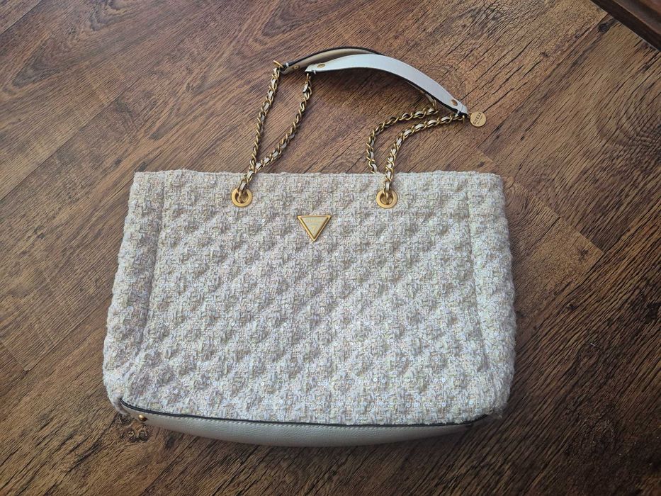 Shopper bag GUESS w stylu Chanel!
