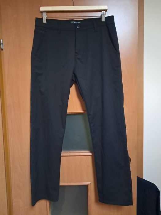Czarne spodnie DICONTI W35/L30 – eleganckie i wygodne