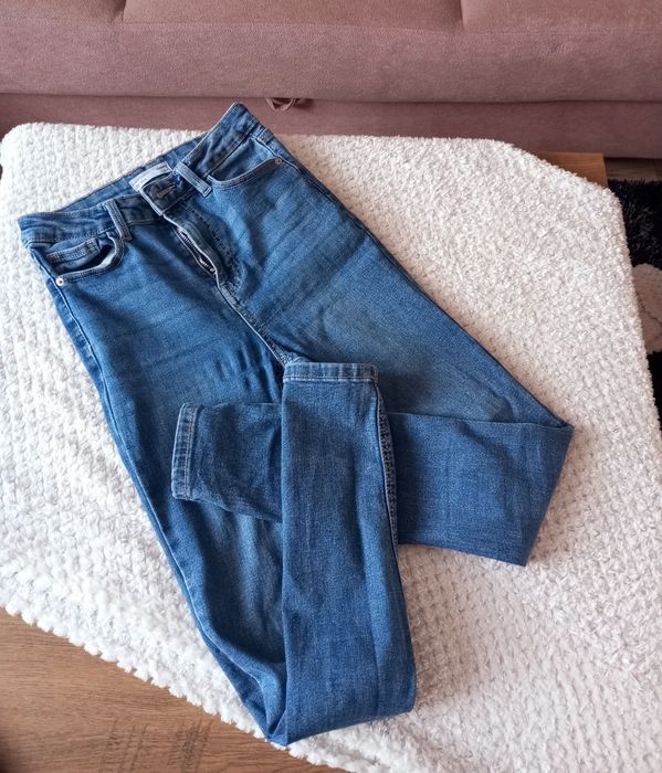 Sprzedam spodnie damskie