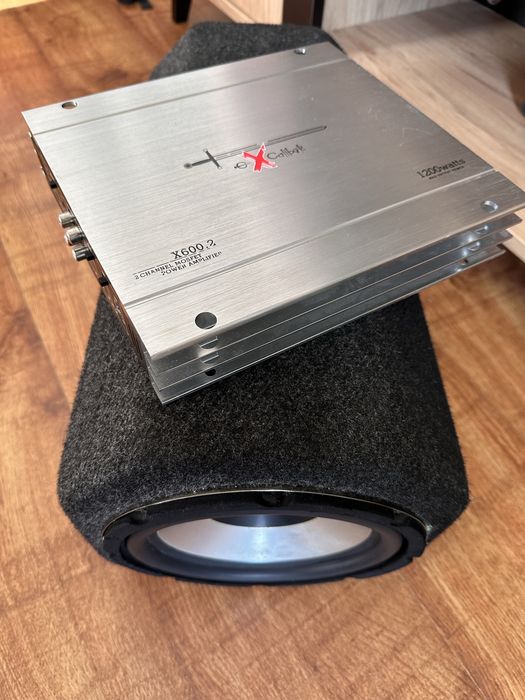 Sprzedaję subwoofer ze wzmacniaczem