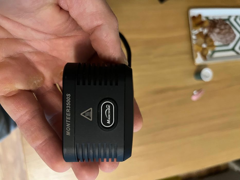 Magicshine Monteer 3500