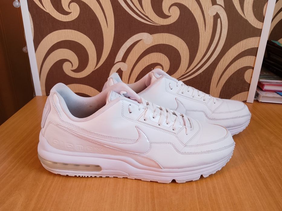 Чоловічі кросівки Nike Air Max LTD 3 у кольорі "Triple White"
