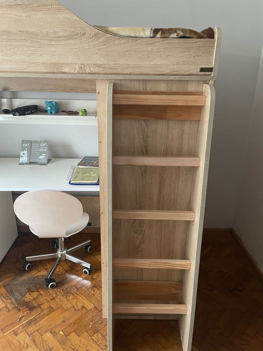 Ліжко 2 поверхове зі шкафом( матрас ортопедичний в подарунок)