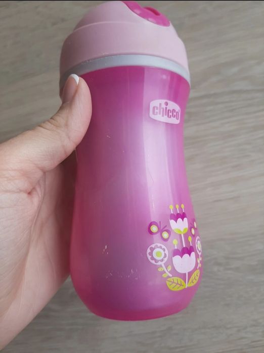 Garrafa de água Chicco menina