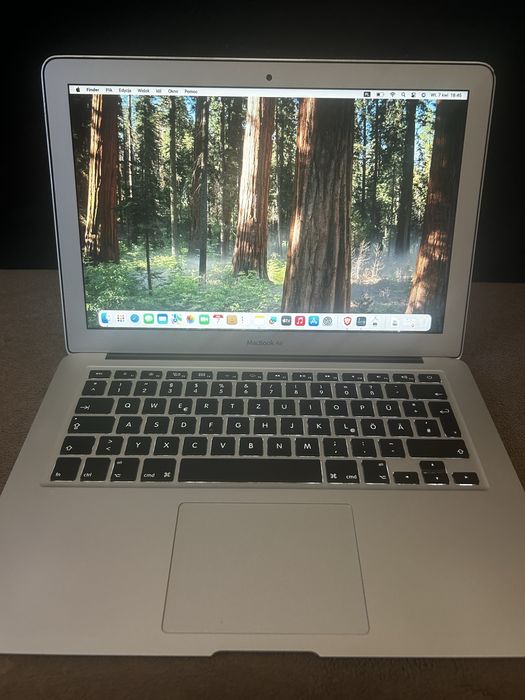 MacBook Air 13, Mid 2013,Sequoia .
